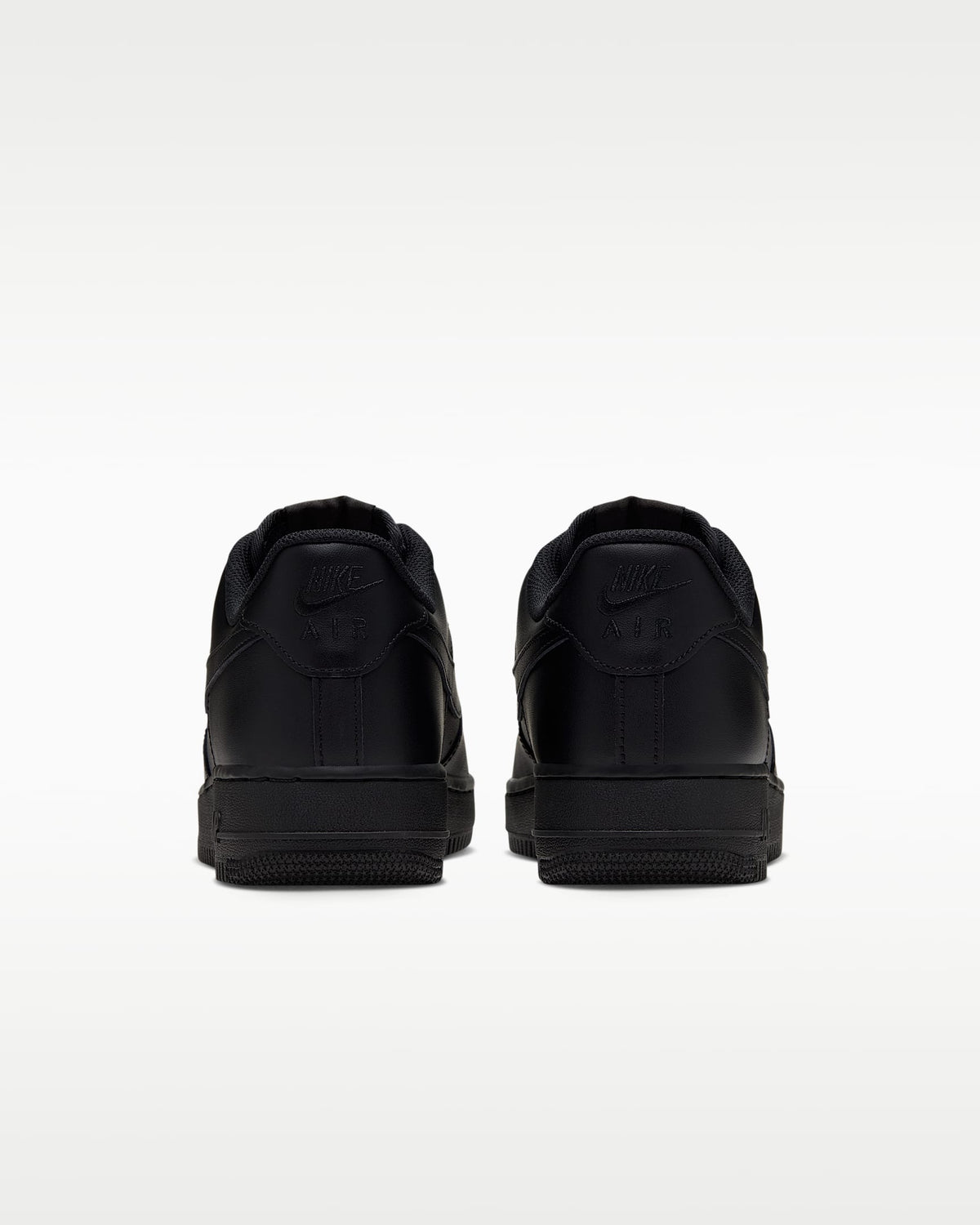 Nike Air Force 1 '07 Triple Black Sneakers
