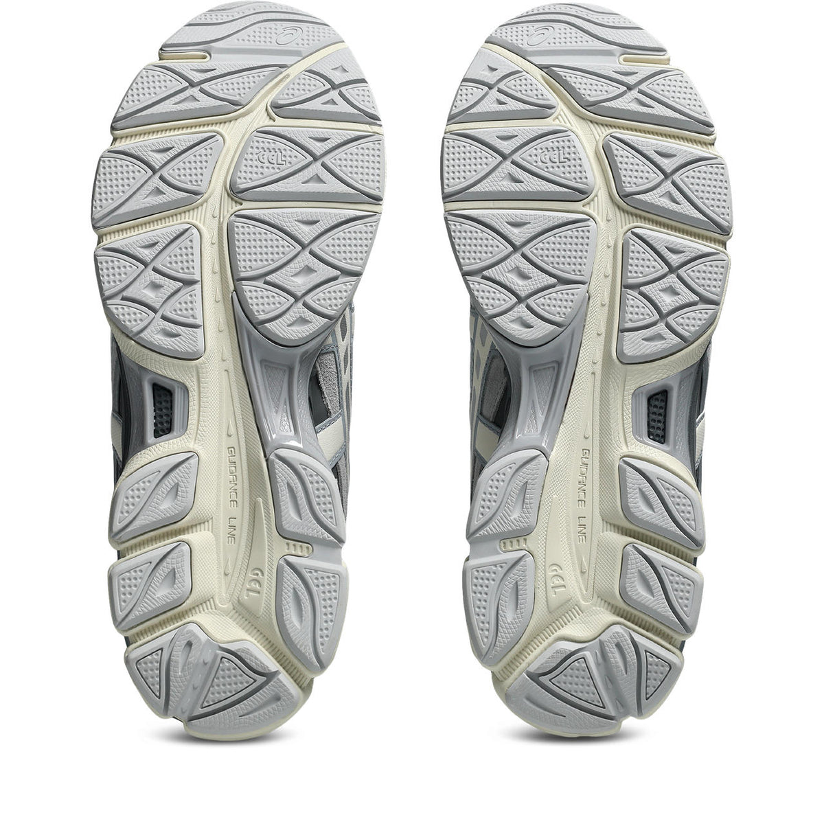 Asics Gel-Kayano 14 – Light Grey/Off-White/Dark Grey Sneaker